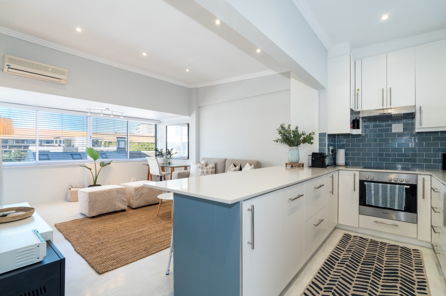 1 Bedroom Property for Sale in Green Point Western Cape